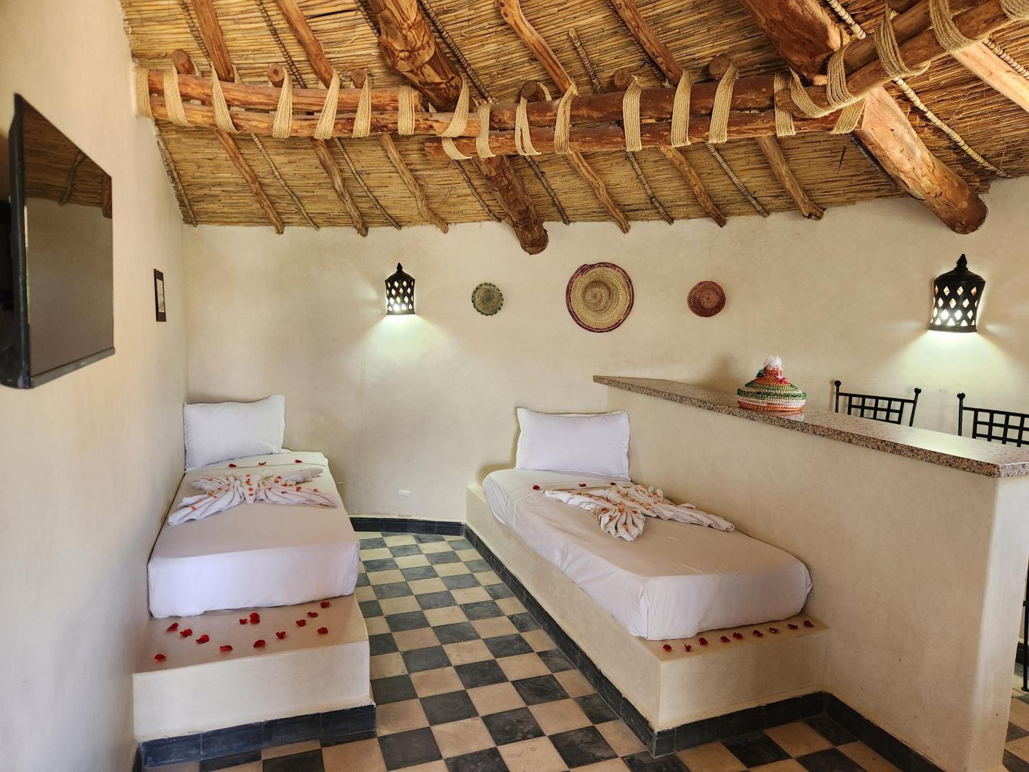 Wawizelte Les Jardins D Amizmiz 6 Piscines Bed & Breakfast エクステリア 写真